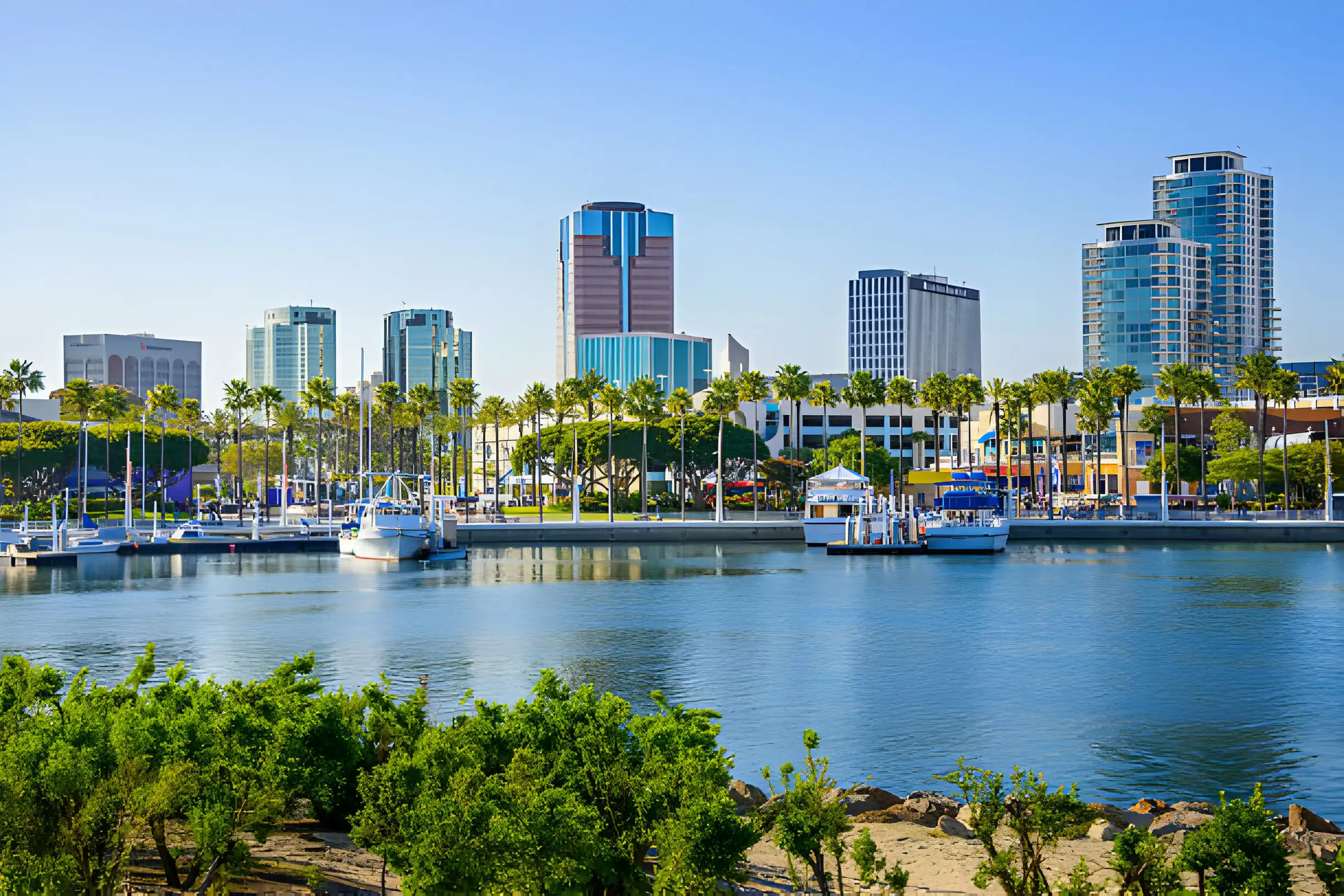 How Far is Catalina Island From Los Angeles