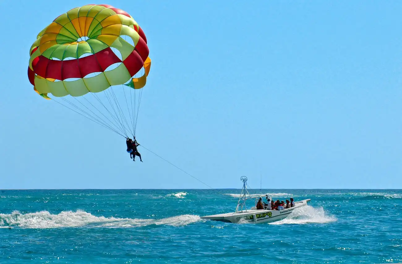 Parasailing on Daufuskie Island